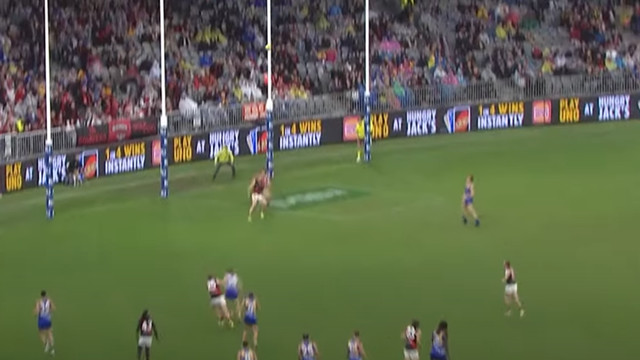 Gold Coast Suns - Melbourne live stream